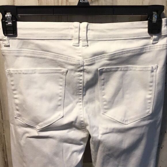 Perty white stretchy jeans by JOLT size 7 - Picture 2 of 5